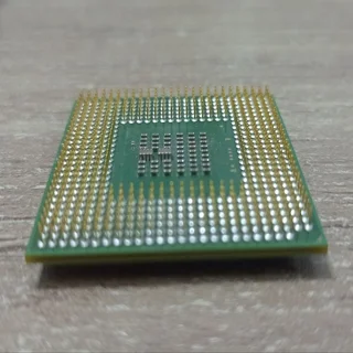 Intel Celeron D SL7NU 2.530GHz 256KB Socket 478